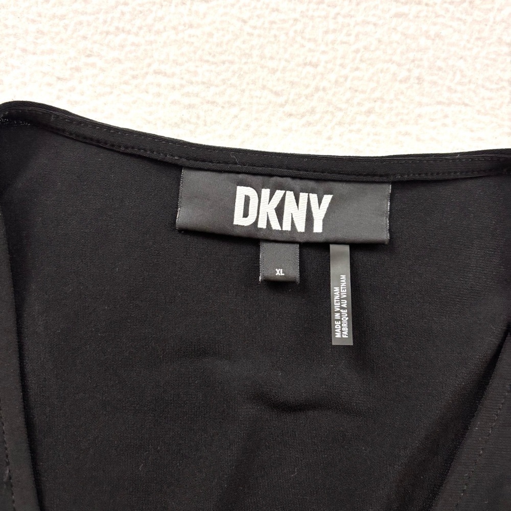 DKNY Black V-Neck Sheer Arms Double Snap Ballet Bodysuit Top (XL) - Picture 10 of 15